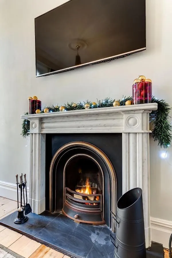 Luxury Mansion Townhouse With Private Cinema Villa Brighton Holiday home